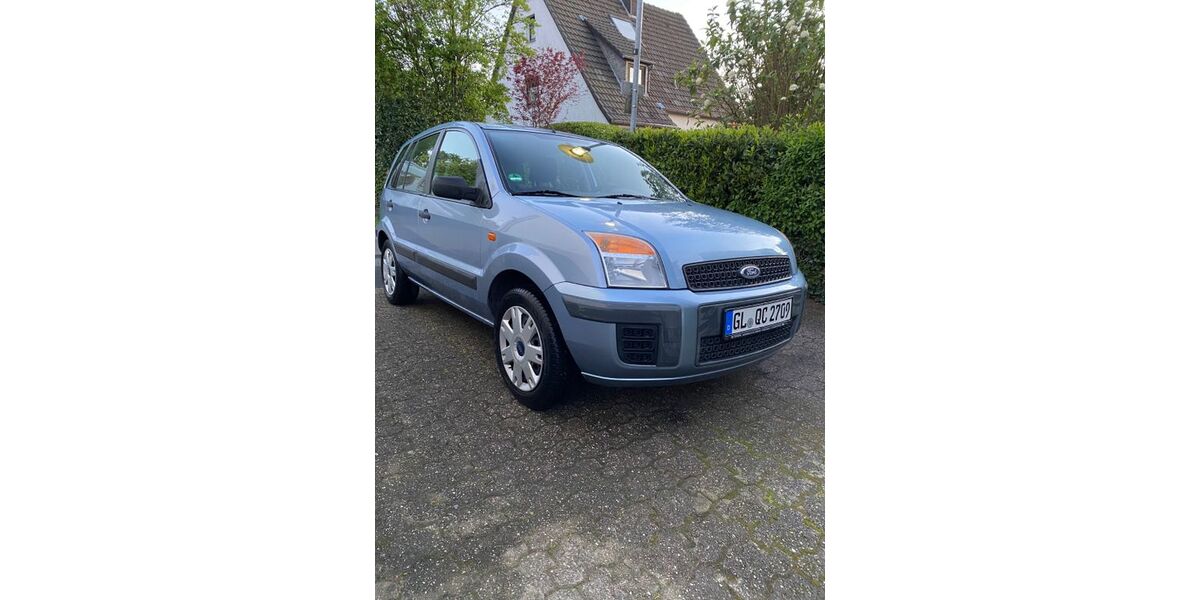 Ford Fusion 144.400 km 2.900 &euro; Köln 50735