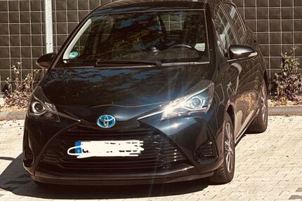 Toyota Yaris 87.000 km 12.490 &euro; Bergisch Gladbach 51427