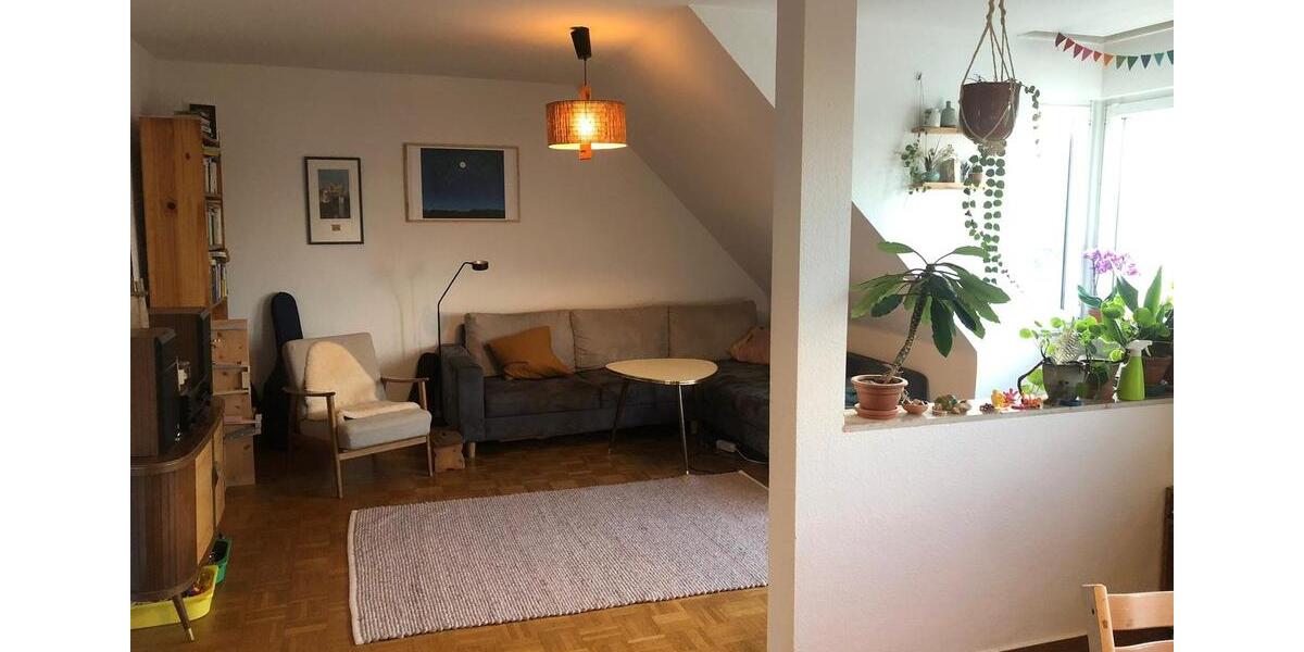 Dachgeschoßwohnung Köln Nippes - 3 Zimmer, 75 m&sup2;, 1.410&euro; | Angebot:24890865