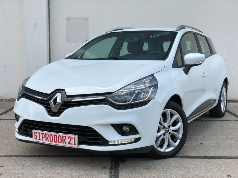 Renault Clio 129.000 km 8.866 € Düsseldorf 40237