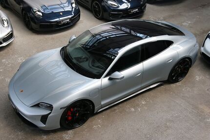 Porsche Taycan 79.210 km 65.990 &euro; Düsseldorf 40237