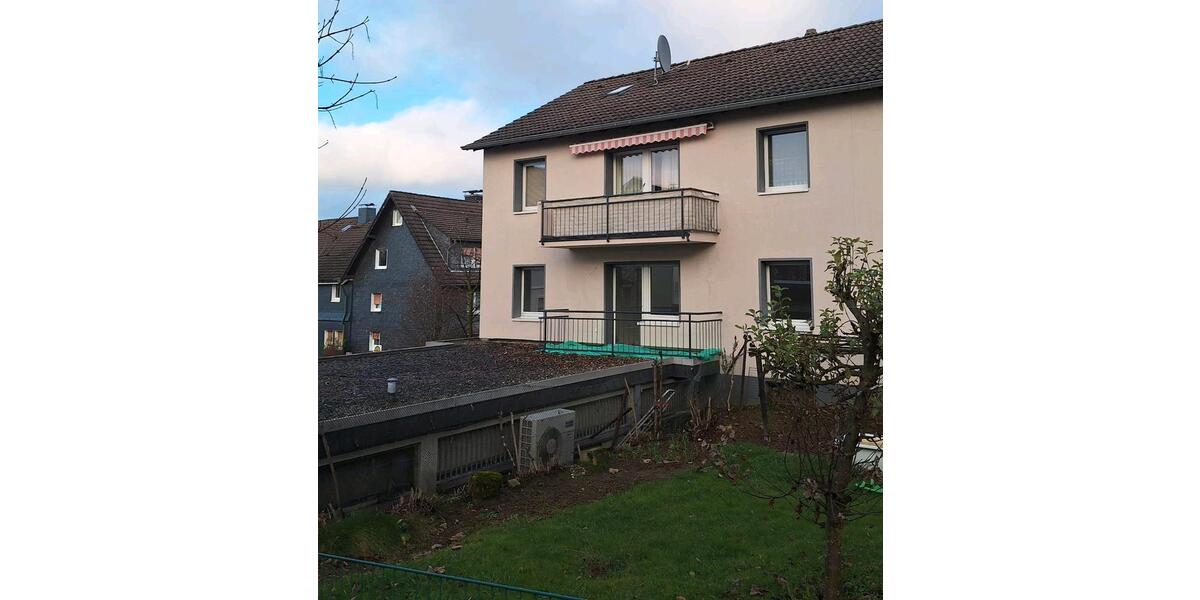 Etagenwohnung Burscheid - 4 Zimmer, 73 m&sup2;, 800&euro; | Angebot:24601102