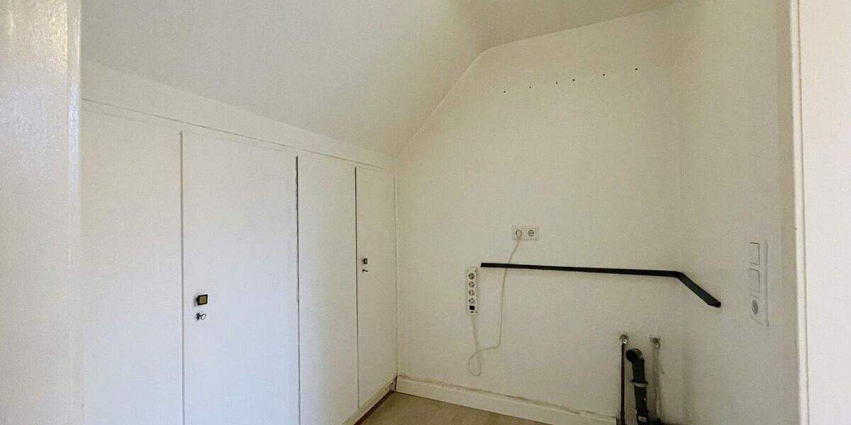 Einfamilienhaus Hilden Kalstert - 5 Zimmer, 107 m&sup2;, 389.000&euro; | Angebot:24137322