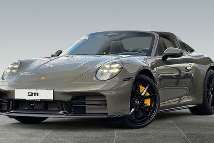 Porsche 992 3.900 km 215.900 &euro; Bergisch Gladbach 51429
