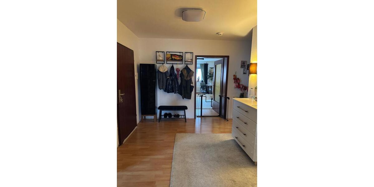 Etagenwohnung Düsseldorf Stadtbezirk 8 - 4 Zimmer, 96 m&sup2;, 1.299&euro; | Angebot:24840350