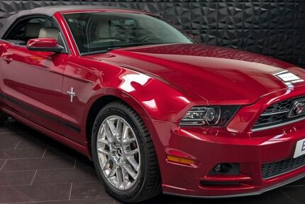 Ford Mustang 108.000 km 17.490 &euro; Solingen 42699