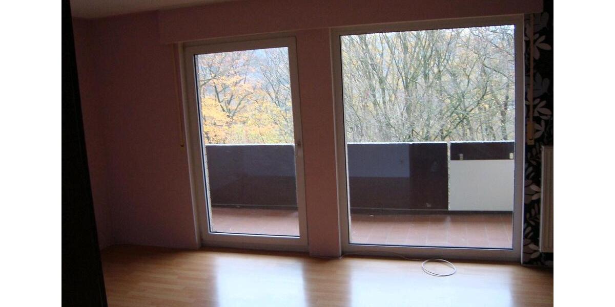 Reihenhaus Radevormwald - 6 Zimmer, 147 m&sup2;, 1.000&euro; | Angebot:26335413