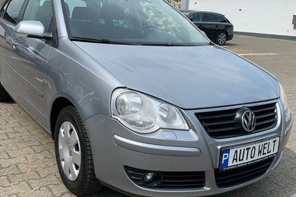 VW Polo 123.654 km 2.950 &euro; Hilden 40721