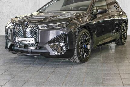 BMW iX 55.381 km 45.450 &euro; Köln Süd 50968