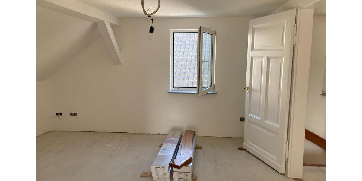 Einfamilienhaus Lindlar - 5 Zimmer, 1.350&euro; | Angebot:25647281