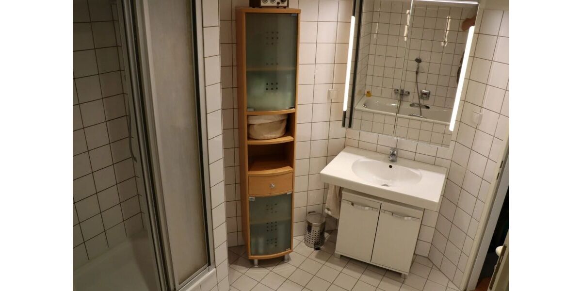 Düsseldorf Derendorf - Moderne 2 Zimmer Whng mit sehr großer Dachterasse und Balkon 2 zimmer