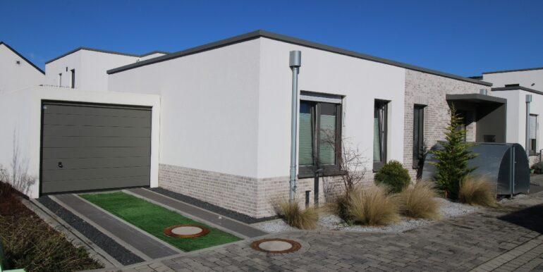 Bungalow Monheim am Rhein - 3 Zimmer, 92 m&sup2;, 599.000&euro; | Angebot:26380222