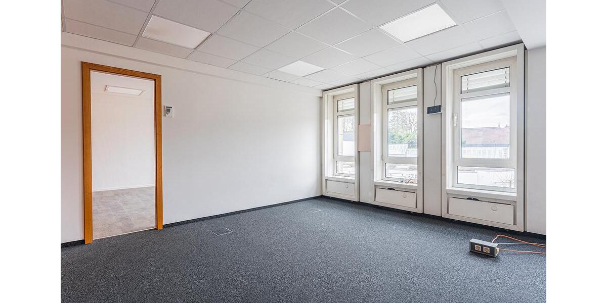 Gewerbeobjekt Burscheid - 2.284&euro; | Angebot:23422474