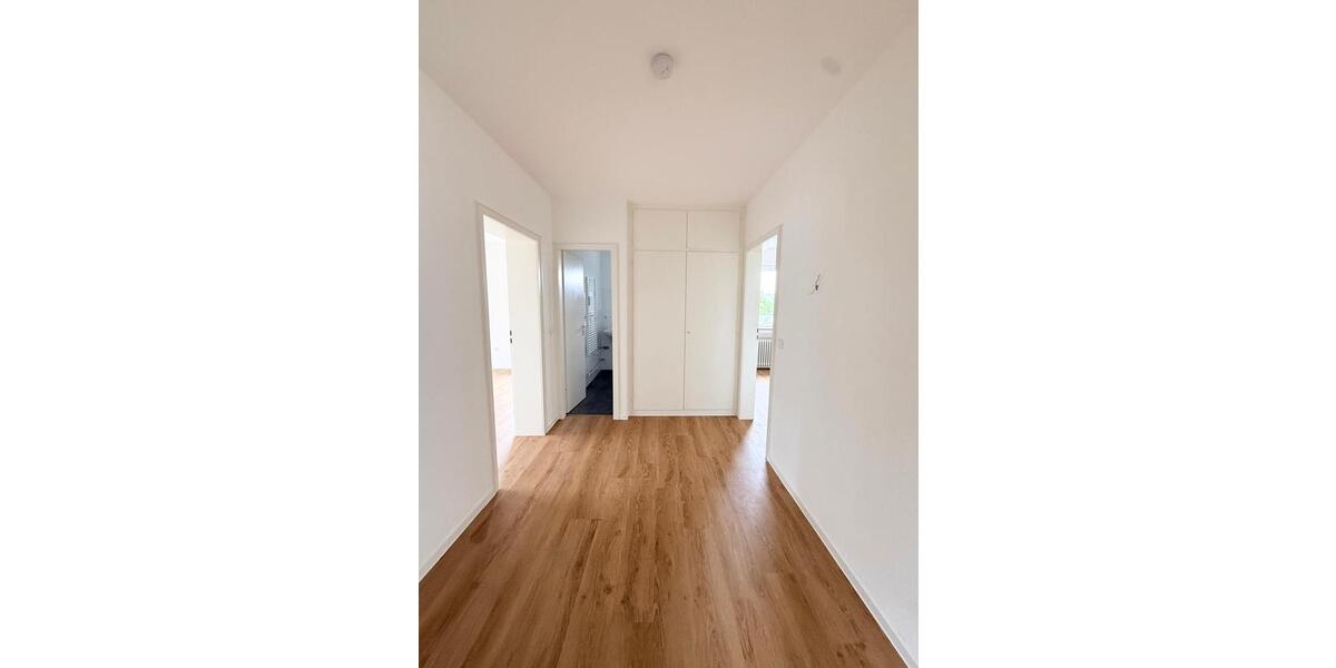 Etagenwohnung Remscheid Lüttringhausen - 3 Zimmer, 86 m&sup2;, 880&euro; | Angebot:26647355