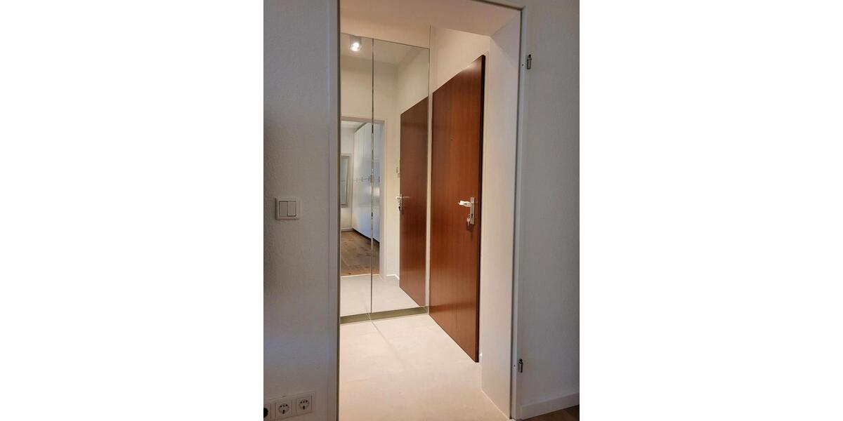 Etagenwohnung Düsseldorf Stadtbezirk 2 - 1 Zimmer, 39 m&sup2;, 180.000&euro; | Angebot:24730447