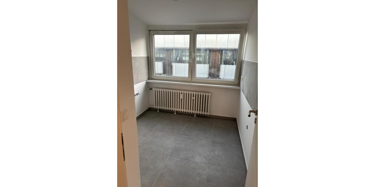 Gewerbeobjekt Düsseldorf Stadtbezirk 3 - 1.800&euro; | Angebot:24383904