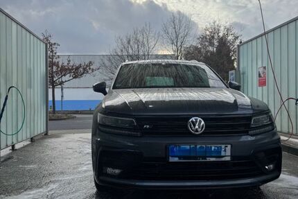 VW Tiguan 98.000 km 33.500 &euro; Leverkusen 51381