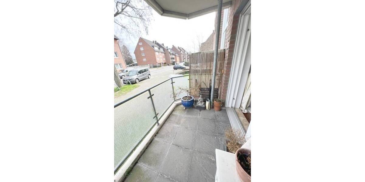 Etagenwohnung Düsseldorf Volmerswerth - 2 Zimmer, 45 m&sup2;, 230.000&euro; | Angebot:26673626