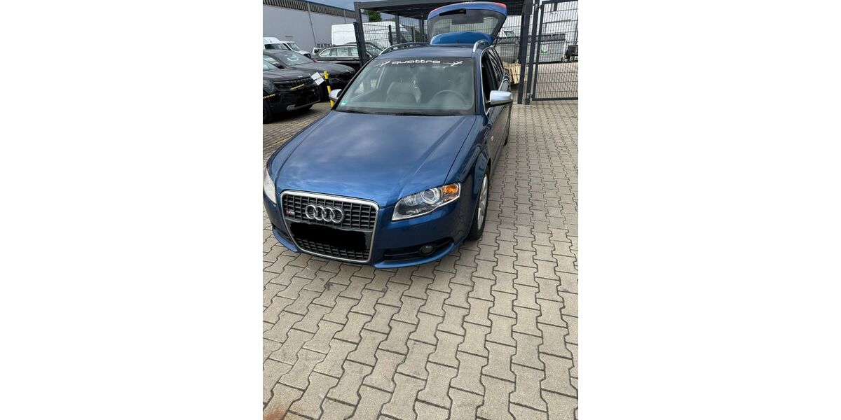 Audi A4 335.000 km 3.500 &euro; Leichlingen 42799