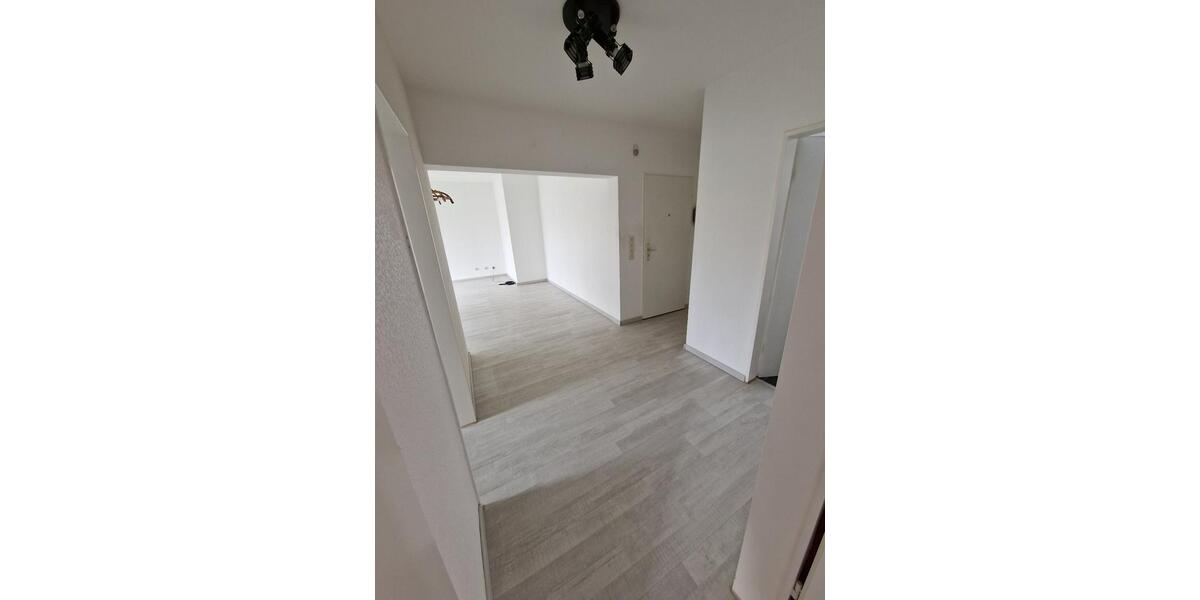 Erdgeschoßwohnung Burscheid - 3 Zimmer, 66 m&sup2;, 155.000&euro; | Angebot:27630573