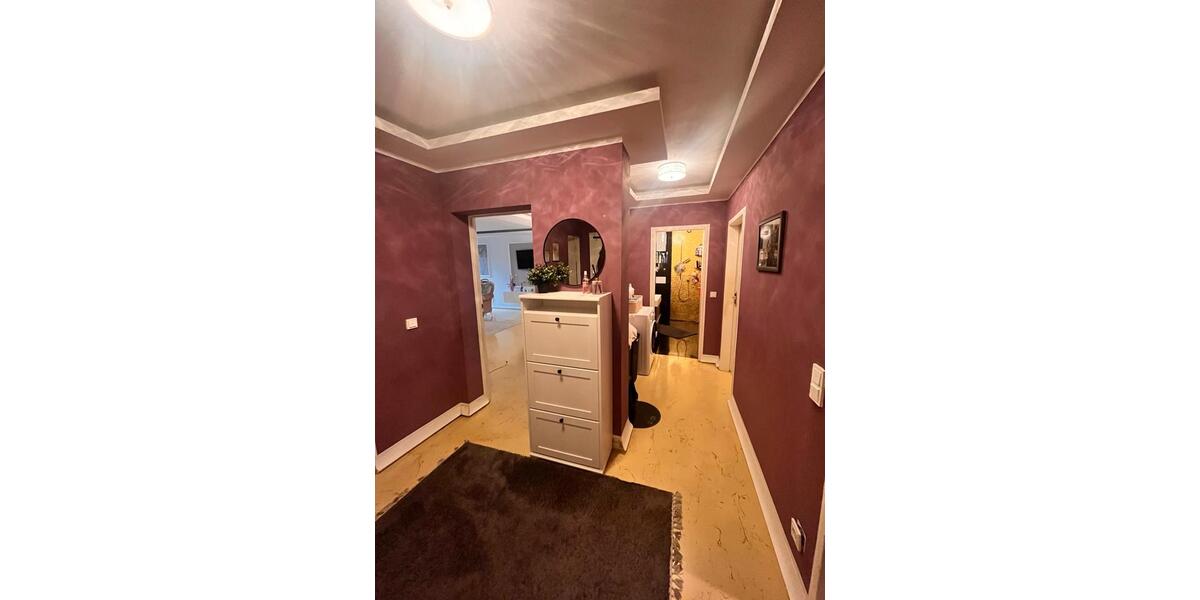 Erdgeschoßwohnung Gevelsberg - 4 Zimmer, 94 m&sup2;, 190.000&euro; | Angebot:24477455