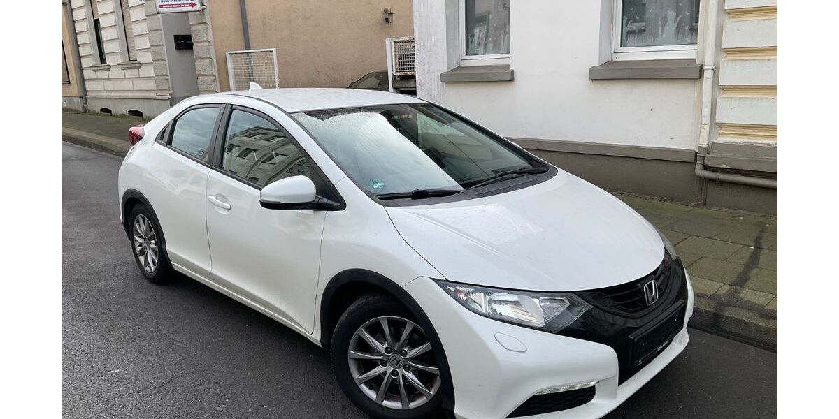Honda Civic 119.586 km 9.200 &euro; Solingen 42719