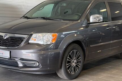 Lancia Voyager 148.187 km 14.890 &euro; Dormagen 41540