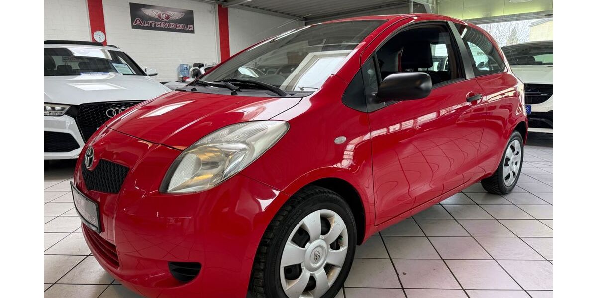 Toyota Yaris 120.000 km 2.990 &euro; Leverkusen 51371