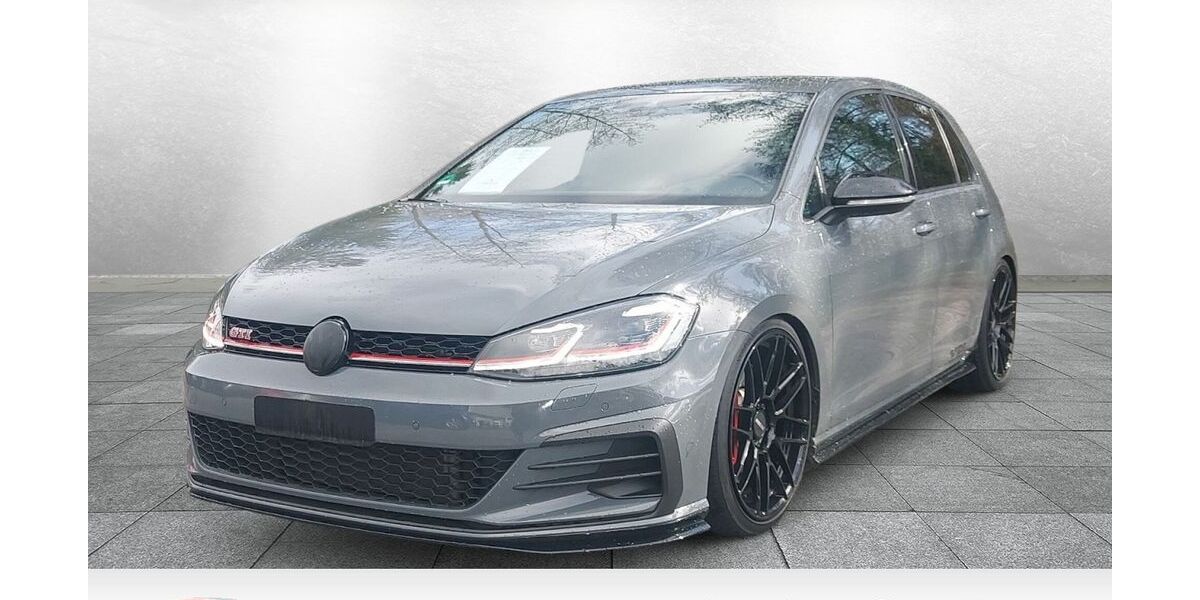 VW Golf 51.800 km 27.990 &euro; Wipperfürth 51688