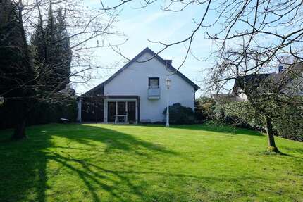 Haus Solingen Höhscheid - 4 Zimmer, 140 m&sup2;, 549.000&euro; | Angebot:25930546