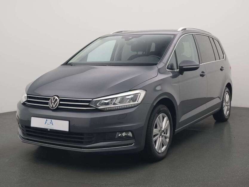 VW Touran 145.800 km 22.490 € Leverkusen 51373