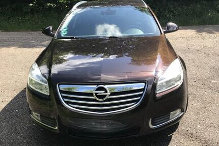 Opel Insignia 168.000 km 8.100 &euro; Wuppertal 42117