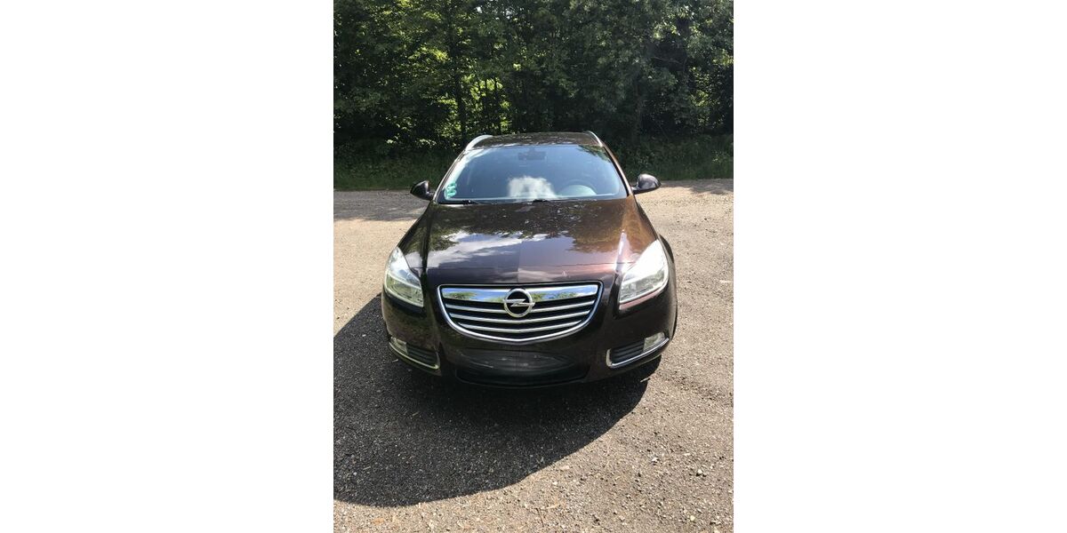 Opel Insignia 168.000 km 8.100 &euro; Wuppertal 42117