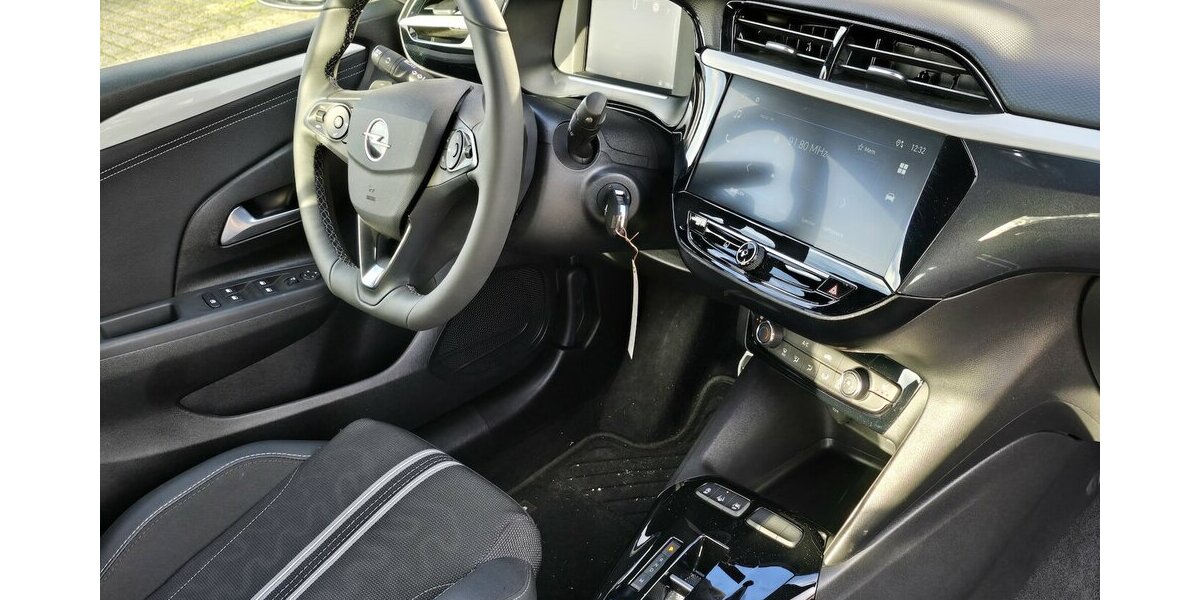 Opel Corsa GS Automatik|Winterpaket|ACC|Kamera 17.878 km 18.550 &euro; Wermelskirchen 42929