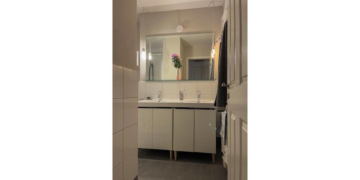 Etagenwohnung Köln Innenstadt - 3 Zimmer, 78 m&sup2;, 1.900&euro; | Angebot:26429951