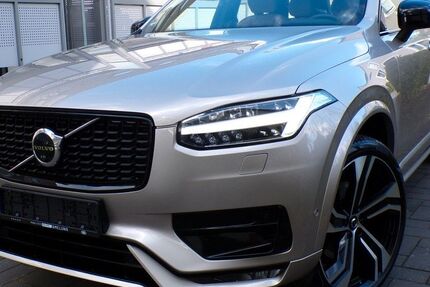 Volvo XC90 95.000 km 45.840 € Düsseldorf 40468