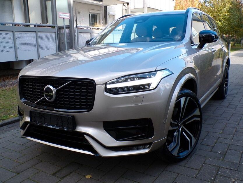 Volvo XC90 95.000 km 45.840 € Düsseldorf 40468
