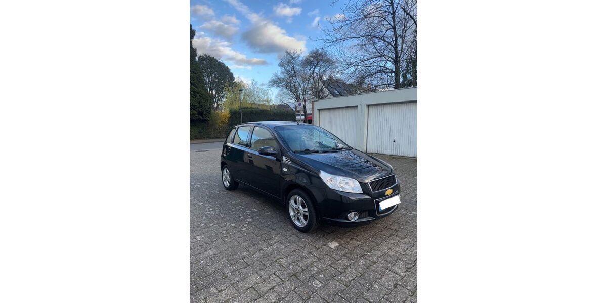 Chevrolet Aveo 122.186 km 2.990 &euro; Düsseldorf 40597