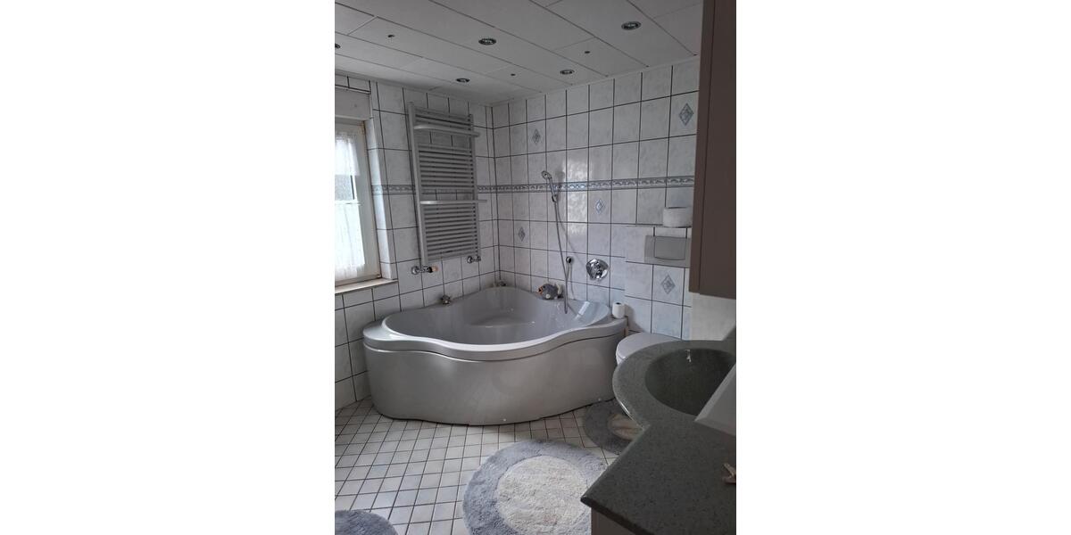 Einfamilienhaus Wuppertal Sedansberg - 7 Zimmer, 145 m&sup2;, 189.000&euro; | Angebot:23504359