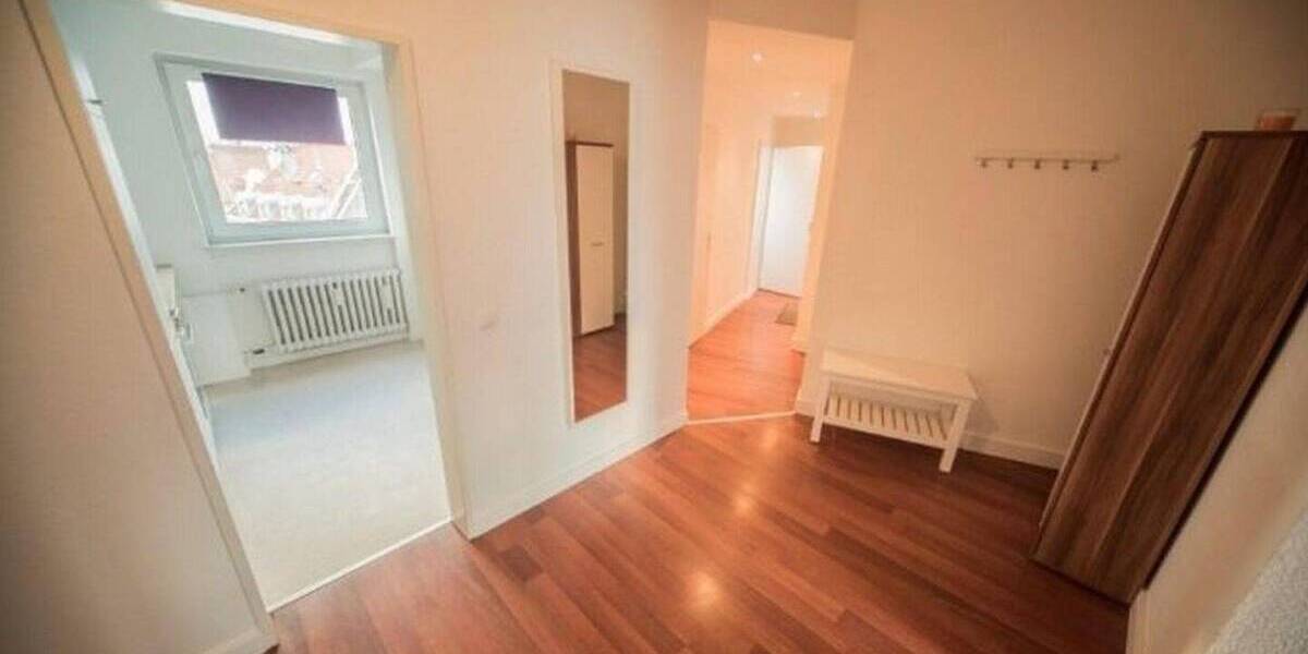 Etagenwohnung Köln Neustadt-Nord - 2 Zimmer, 80 m&sup2;, 1.120&euro; | Angebot:25938458