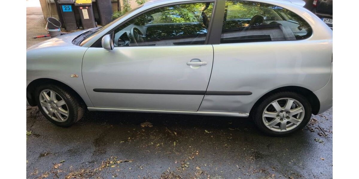 Seat Ibiza 138.000 km 2.490 &euro; Wuppertal 42119