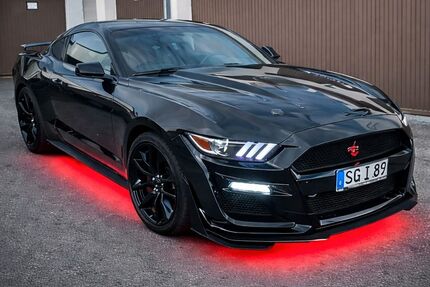 Ford Mustang 67.202 km 32.700 &euro; Solingen 42653