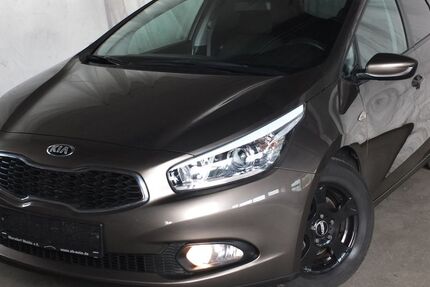 Kia ceed / Ceed 122.369 km 7.308 &euro; Köln-Marsdorf/Junkersdorf 50858
