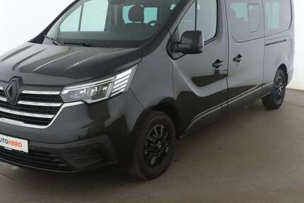 Renault Trafic 29.972 km 34.900 € Köln 50739