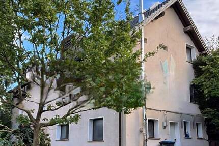 Haus Hattingen Niederwenigern - 8 Zimmer, 230 m&sup2;, 409.000&euro; | Angebot:23972873