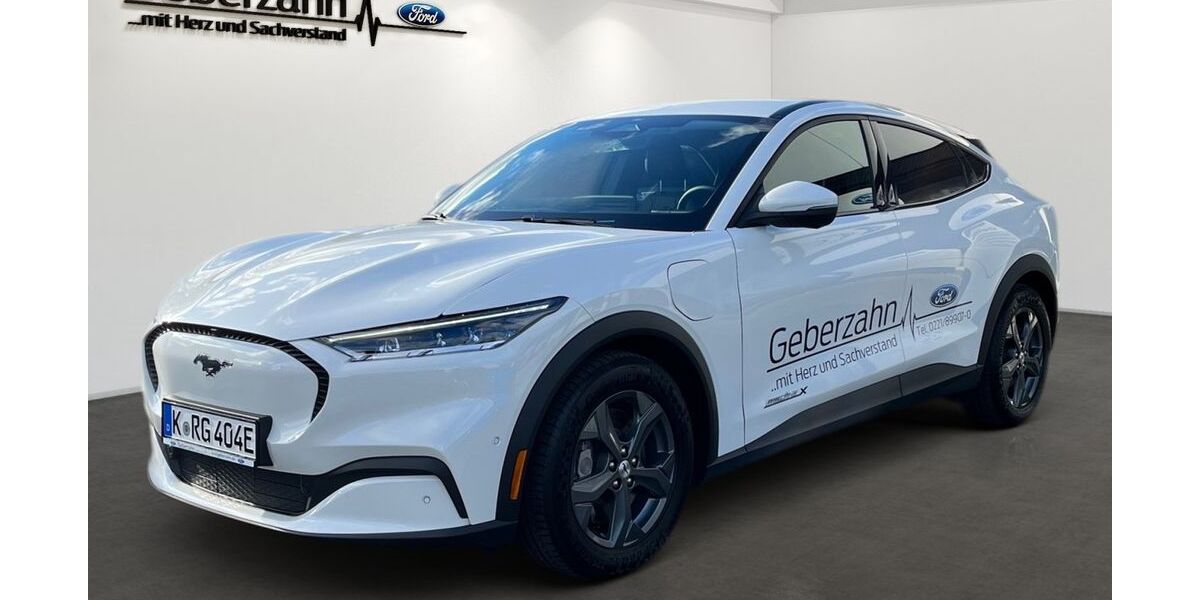 Ford Mustang Mach-E 29.456 km 37.890 € Köln 51107
