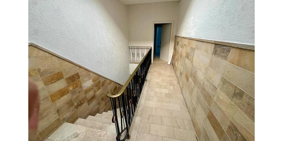 Etagenwohnung Solingen Wald - 4 Zimmer, 115 m&sup2;, 1.150&euro; | Angebot:25930808