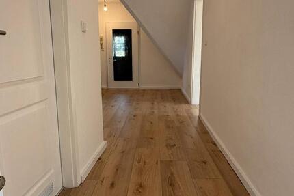 Wohnung Remscheid Lüttringhausen - 2 Zimmer, 63 m&sup2;, 500&euro; | Angebot:24896175