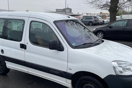 Citroen Berlingo 221.000 km 2.800 € Köln 50825