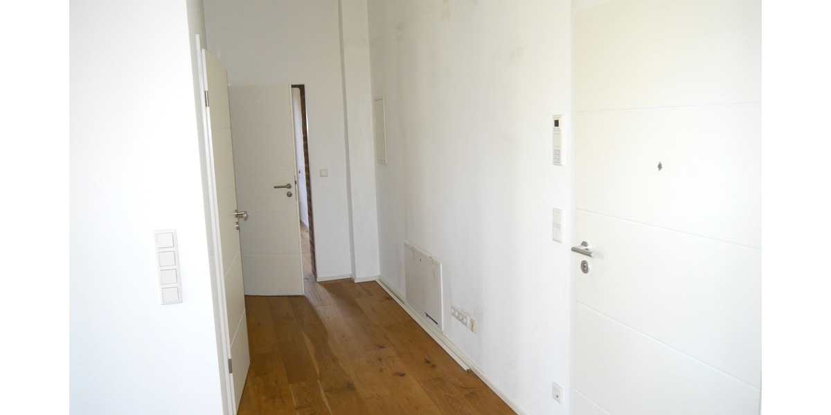 SG, komfortable 83m² 2 Zi. Loftwohnung mit Unikat-Charakter, Balkon, Stellplatz, EBK - Wohnanlage Solingen Mitte | Angebot:27003334